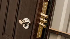 La serratura cigola e scricchiola: una semplice manutenzione che prolunga la durata della cilindro